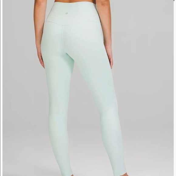 Lululemon Wunder Under Delicate Mint Green Sz 4 30 inseam - Picture 2 of 10